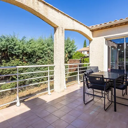 Isis Pool & Elegance Vila *